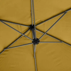 Parasol Décentré Rond Manoa Jaune Moutarde Hespéride -NAHAN Jardin Magasin parasol decentre rond manoa jaune moutarde hesperide 2