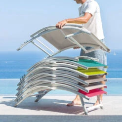 Transat Samba Pliable Et Empilable émeraude Hespéride 16 Transat Samba Pliable Et Empilable émeraude Hespéride -NAHAN Jardin Magasin transat samba pliable et empilable coloris emeraude hesperide 7